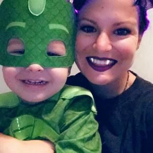 Meet your Posher, Danni